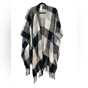 Woolrich Womens Wrap Black White Buffalo Plaid OS Open Front Fringe Cape